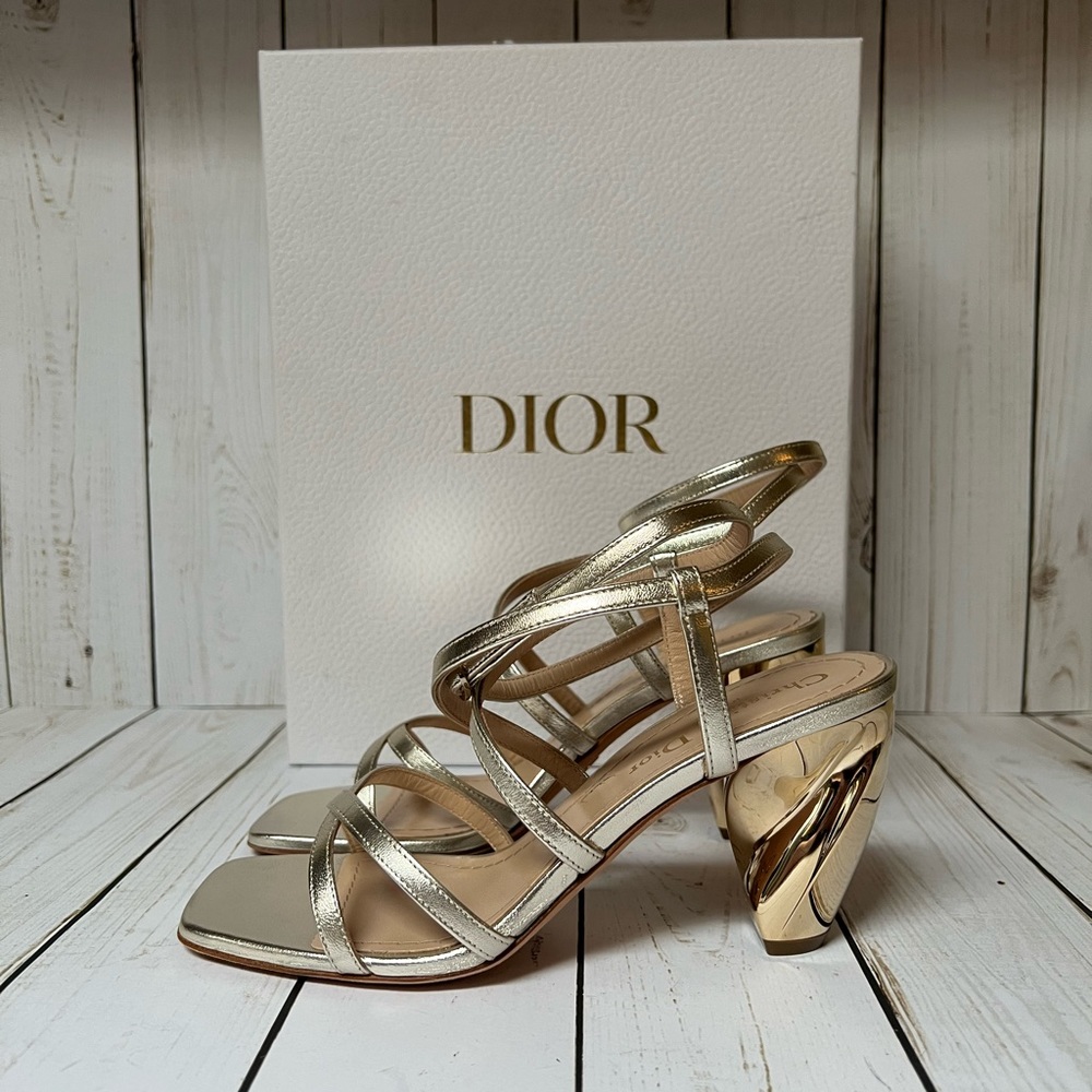 Christian Dior Rhodes Strappy Leather Sandal Pale Gold Sz 35 / 5 - Picture 4 of 15